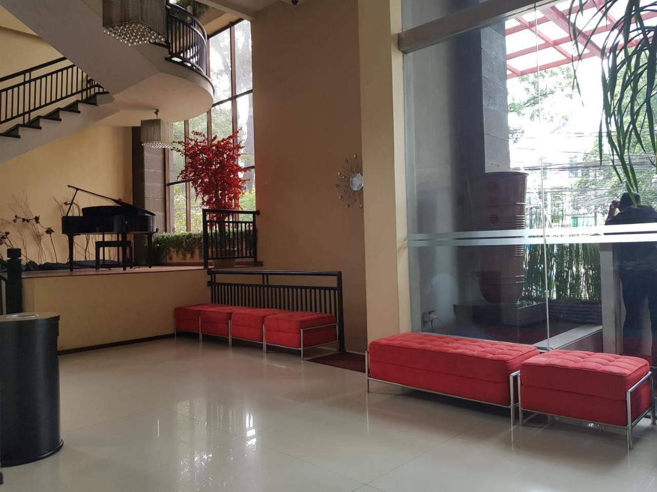 思佳列特达哥酒店 万隆 外观 照片